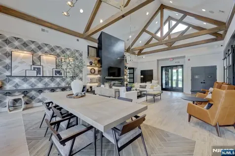 15 Cinnamon Drive Upper Saddle River NJ 07458