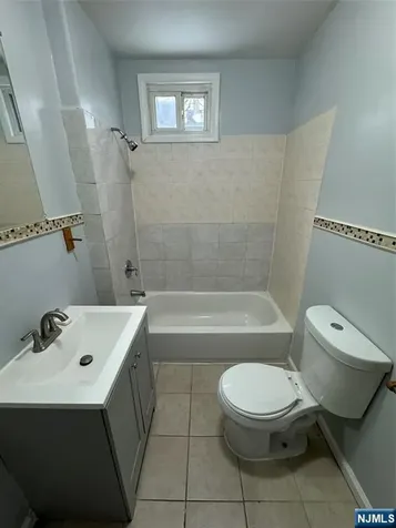 103 9th Street Newark NJ 07107