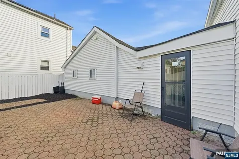 60 Westervelt Place Lodi NJ 07644