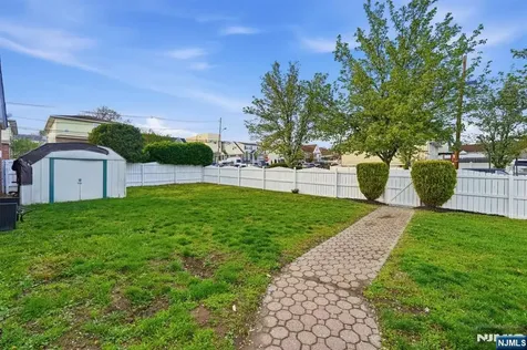 60 Westervelt Place Lodi NJ 07644