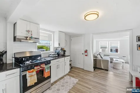 60 Westervelt Place Lodi NJ 07644