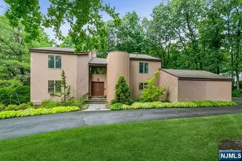 273 Wilson Drive Cresskill NJ 07626