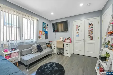 69 Columbia Avenue Cliffside Park NJ 07010