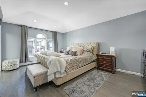 69 Columbia Avenue Cliffside Park NJ 07010