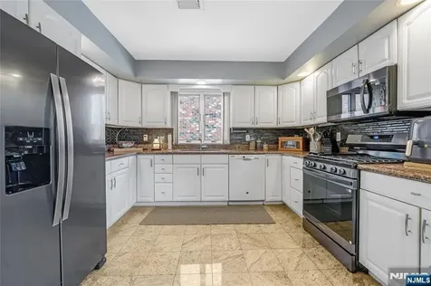 69 Columbia Avenue Cliffside Park NJ 07010