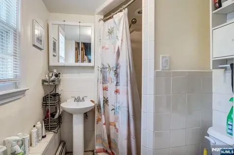 678 Morsetown Road West Milford NJ 07480