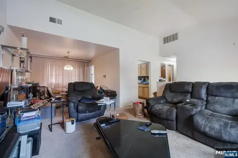 678 Morsetown Road West Milford NJ 07480