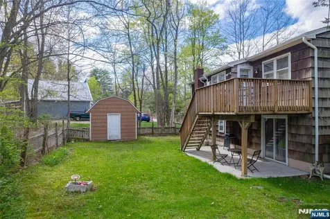 678 Morsetown Road West Milford NJ 07480