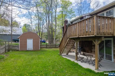 678 Morsetown Road West Milford NJ 07480