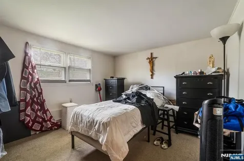 678 Morsetown Road West Milford NJ 07480