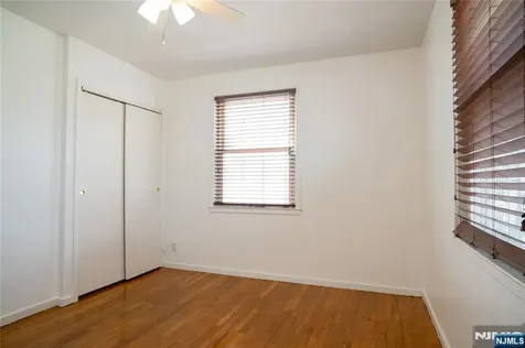 4 Augusta Street Elmwood Park NJ 07407