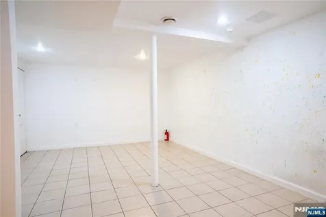 4 Augusta Street Elmwood Park NJ 07407