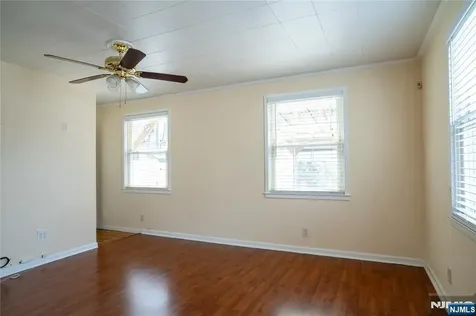 4 Augusta Street Elmwood Park NJ 07407