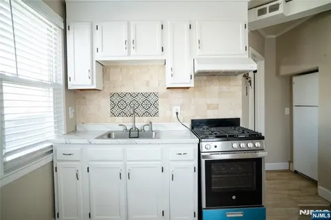 4 Augusta Street Elmwood Park NJ 07407