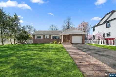 219 Farview Avenue Paramus NJ 07652