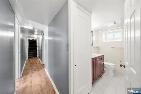 219 Farview Avenue Paramus NJ 07652
