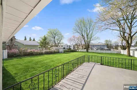219 Farview Avenue Paramus NJ 07652