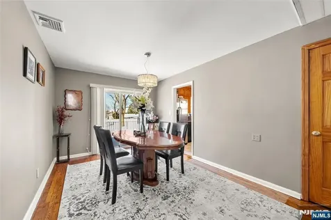 219 Farview Avenue Paramus NJ 07652