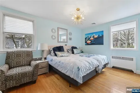 86 Crescent Avenue Passaic NJ 07055