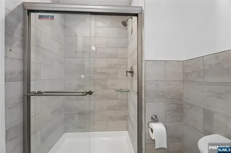 86 Crescent Avenue Passaic NJ 07055