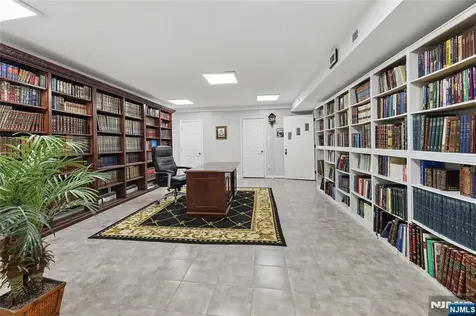 86 Crescent Avenue Passaic NJ 07055
