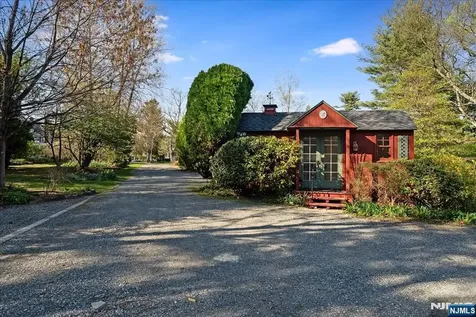 74 Porter Place Montclair NJ 07042