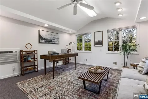 74 Porter Place Montclair NJ 07042