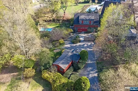 74 Porter Place Montclair NJ 07042