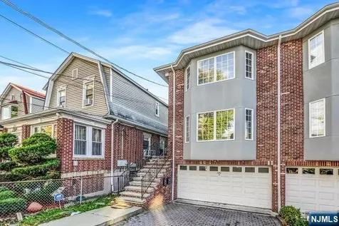 386A Park Avenue Fairview NJ 07022