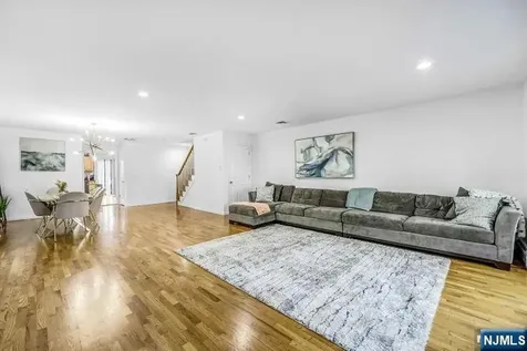 386A Park Avenue Fairview NJ 07022