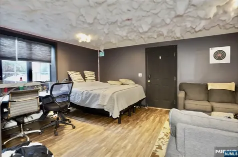 386A Park Avenue Fairview NJ 07022