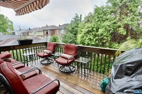 386A Park Avenue Fairview NJ 07022