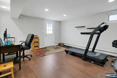 27 Howland Circle Caldwell NJ 07006
