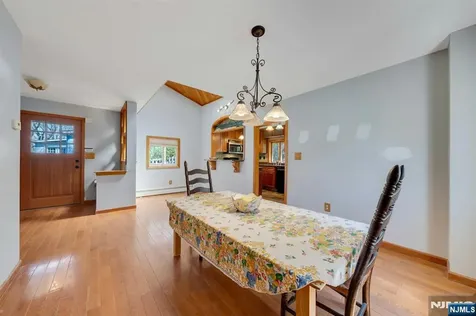95 Wildwood Road Jefferson Township NJ 07438
