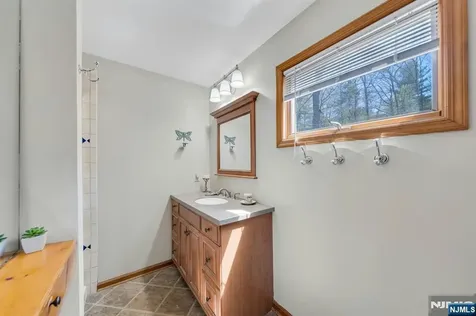 95 Wildwood Road Jefferson Township NJ 07438