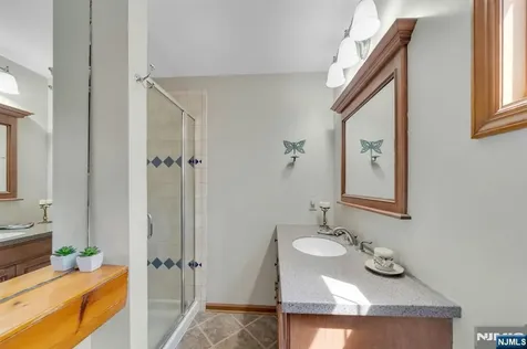 95 Wildwood Road Jefferson Township NJ 07438