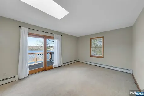 95 Wildwood Road Jefferson Township NJ 07438