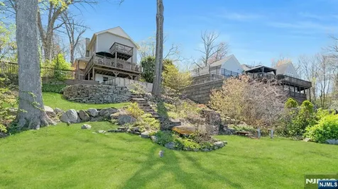 95 Wildwood Road Jefferson Township NJ 07438