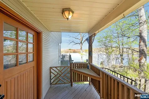 95 Wildwood Road Jefferson Township NJ 07438