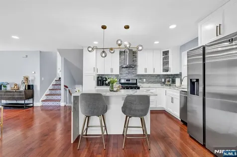 426 Union Avenue Rutherford NJ 07070