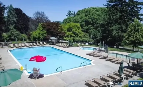 1201 Rio Vista Drive Mahwah NJ 07430