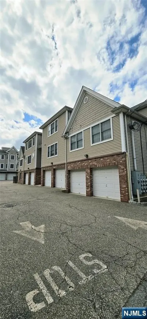 280 Grand Avenue Palisades Park NJ 07650