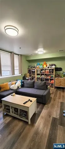 280 Grand Avenue Palisades Park NJ 07650