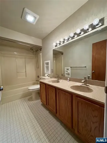 19 Plauderville Avenue Garfield NJ 07026