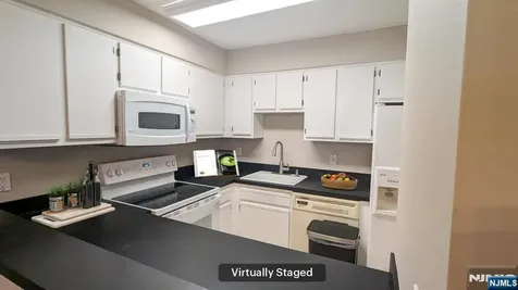 19 Plauderville Avenue Garfield NJ 07026