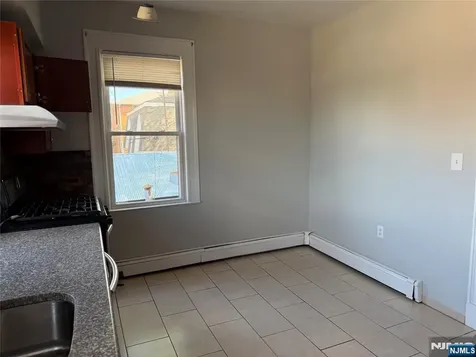252 Boulevard Hasbrouck Heights NJ 07604