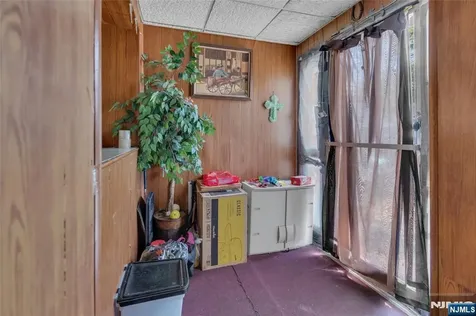 452 11th Street Newark NJ 07107