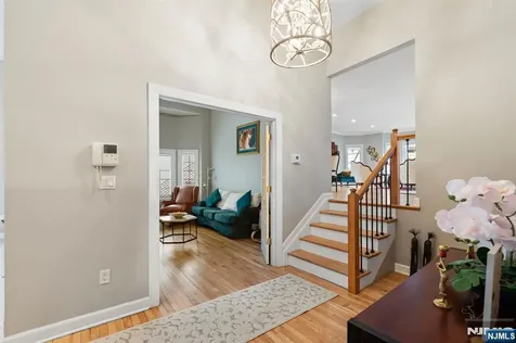 88B Myrtle Avenue Edgewater NJ 07020