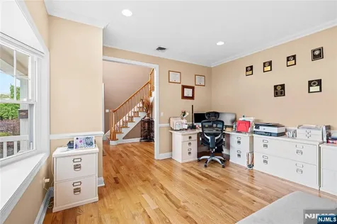 160 Lozier Terrace River Edge NJ 07661