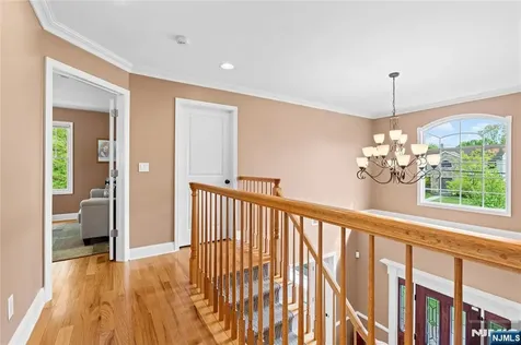 160 Lozier Terrace River Edge NJ 07661